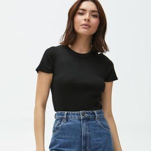 [MICHAEL STARS] Black Crew Neck Tee